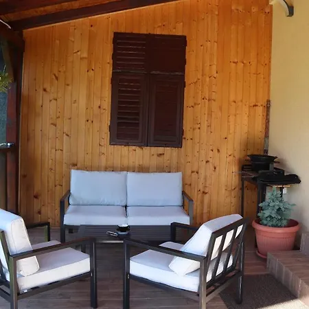 Casa De Vacanta Ayan Dom wakacyjny *